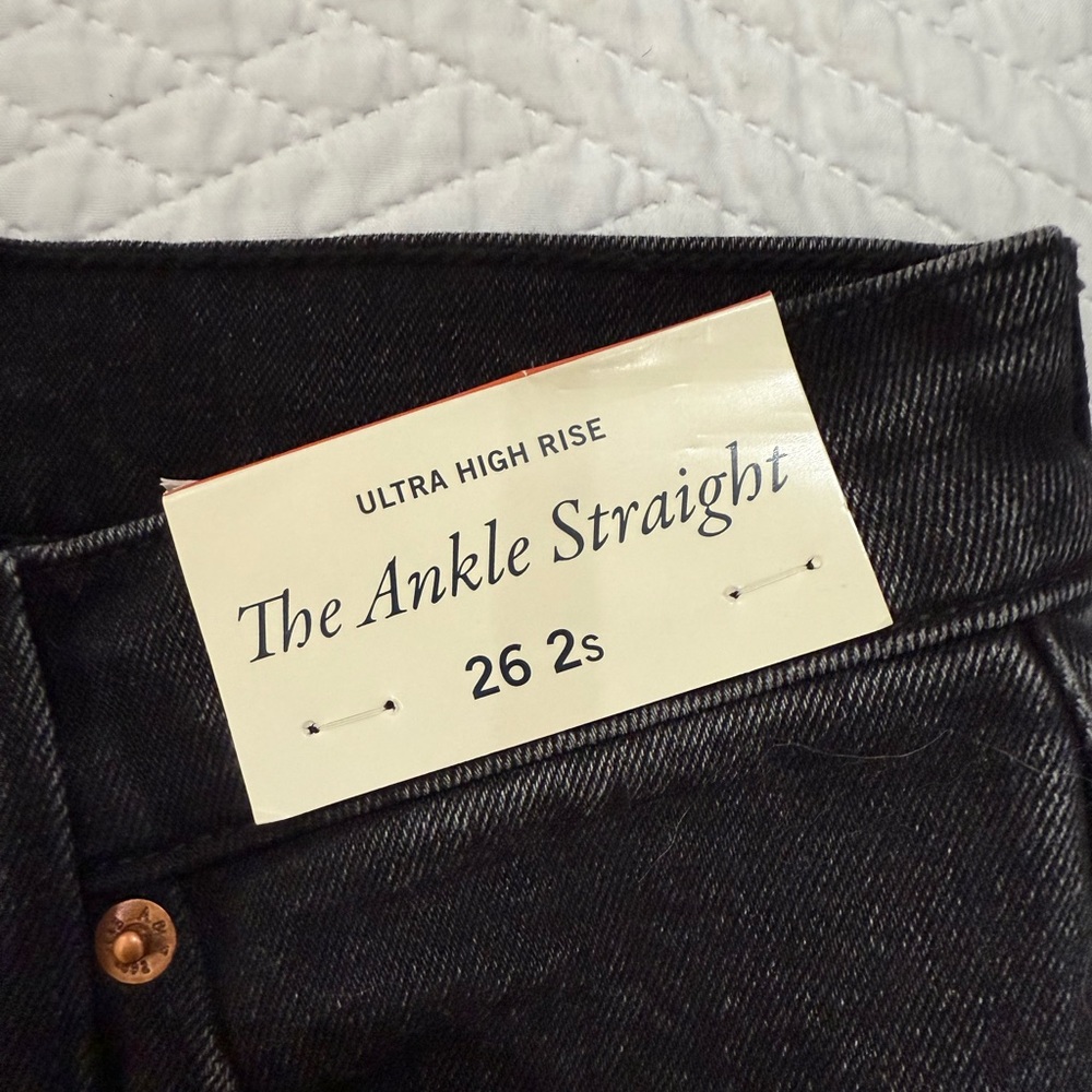 Abercrombie The Ankle Straight Curve Love Black Jeans Women Size 26/ 2S - Picture 5 of 9
